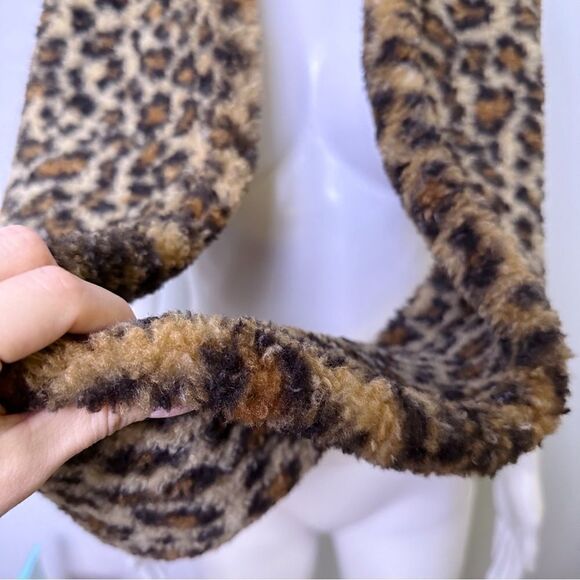 ɴᴡᴏᴛ ᴄᴀʟᴠɪɴ ᴋʟᴇɪɴ ᴘʟᴜꜱʜ ʟᴇᴏᴘᴀʀᴅ ɪɴꜰɪɴɪᴛʏ ᴄᴏᴡʟ ꜱᴄᴀʀꜰ - Picture 17 of 17